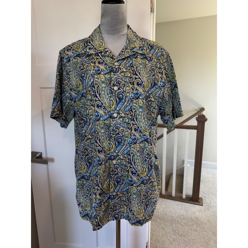 Cremieux Collection Mens Large Blue Yellow Paisley Cotton Camp Shirt Short
